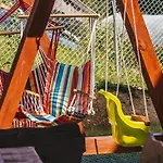 Szarotka לינה וארוחת בוקר