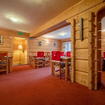 Bed & Breakfast Szarotka 3*