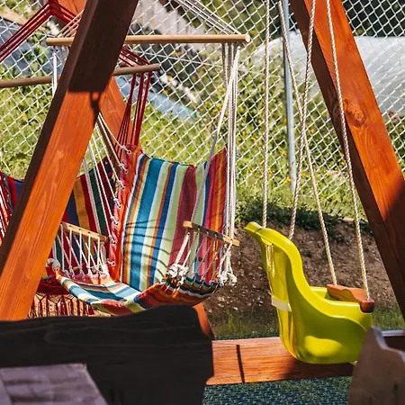 Szarotka Bed & Breakfast