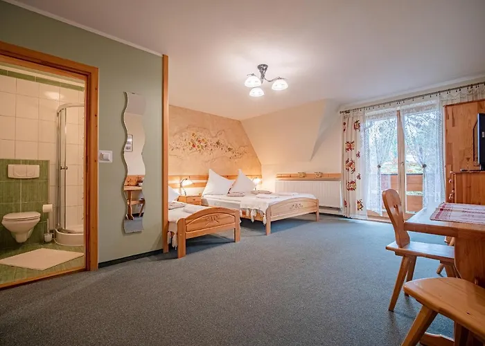 Szarotka Bed & Breakfast Gliczarów