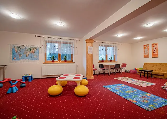 Szarotka Bed & Breakfast 3*