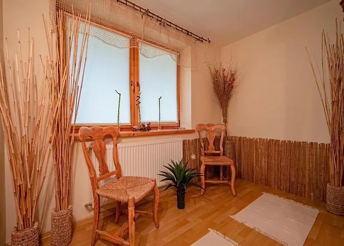 Szarotka Bed & Breakfast